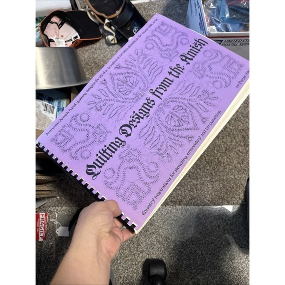 Vintage Quilting‎ Book From The Amish 1985